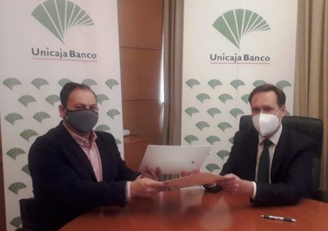 Unicaja Banco renueva su apoyo al Club Baloncesto Silla de Ruedas Valladolid