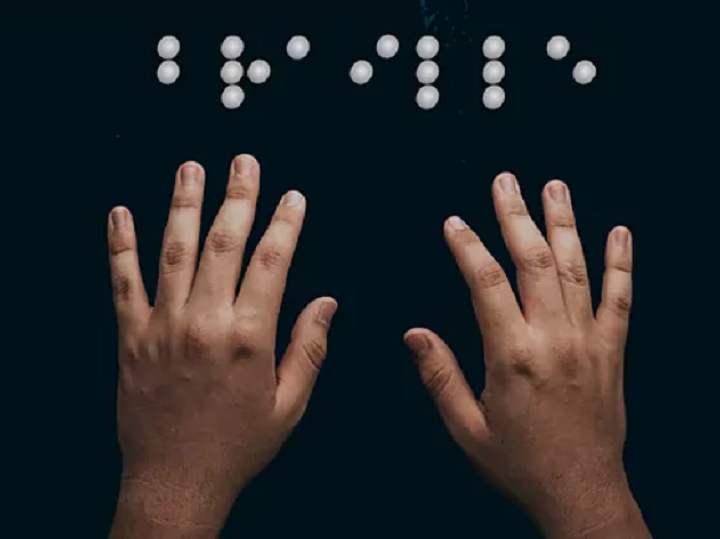 Keylab Braille: ingeniera comprometida para ayudar a las personas con discapacidad visual