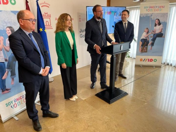 Ayuntamiento de Murcia y Assido unen sus fuerzas para dar visibilidad a las personas con síndrome de Down